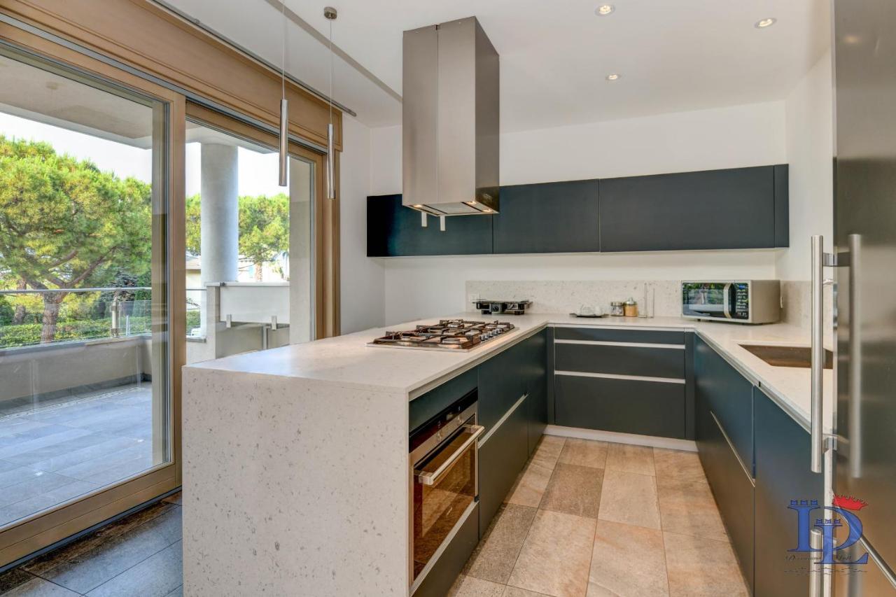 Desenzanoloft Official Partner Marriott Homes & Villas - Oscar Luxury Suite Desenzano del Garda Exterior photo