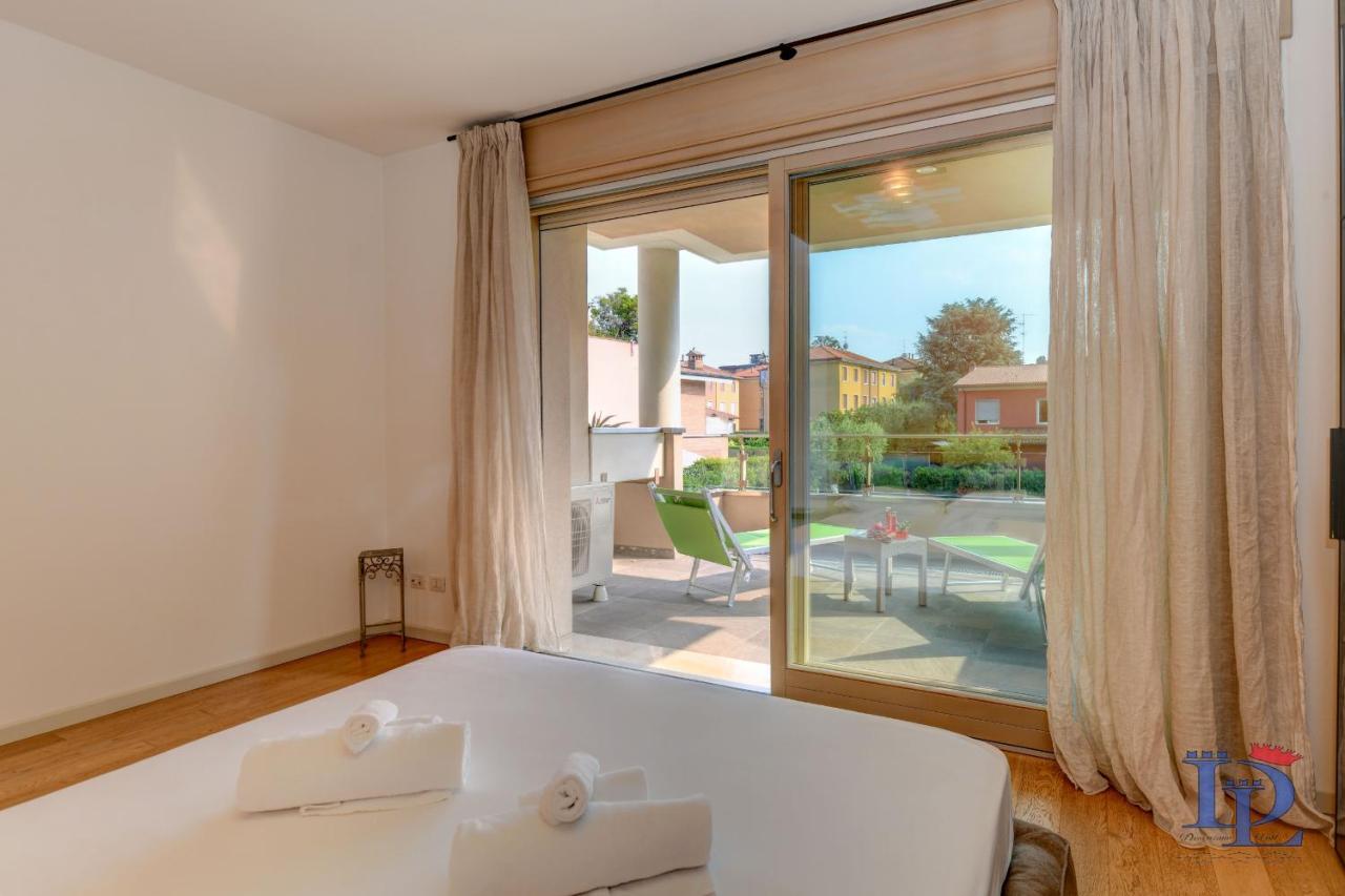 Desenzanoloft Official Partner Marriott Homes & Villas - Oscar Luxury Suite Desenzano del Garda Exterior photo