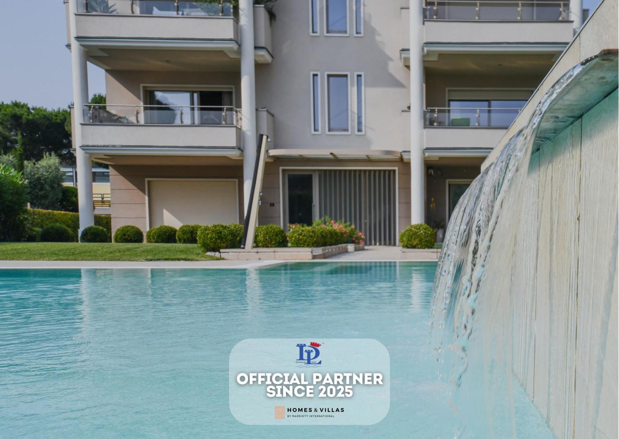 Desenzanoloft Official Partner Marriott Homes & Villas - Oscar Luxury Suite Desenzano del Garda Exterior photo